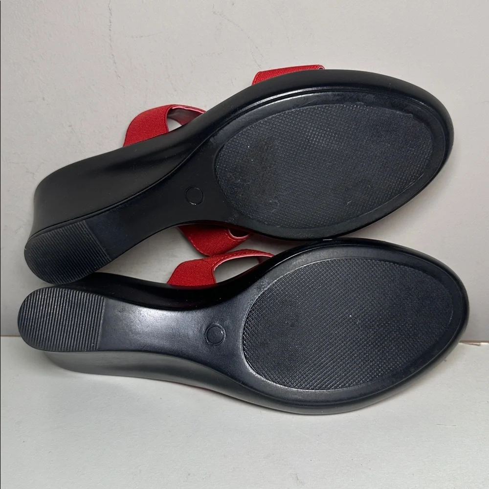 Tuscany New Red Patent Women Sandals - Picture 9 of 9